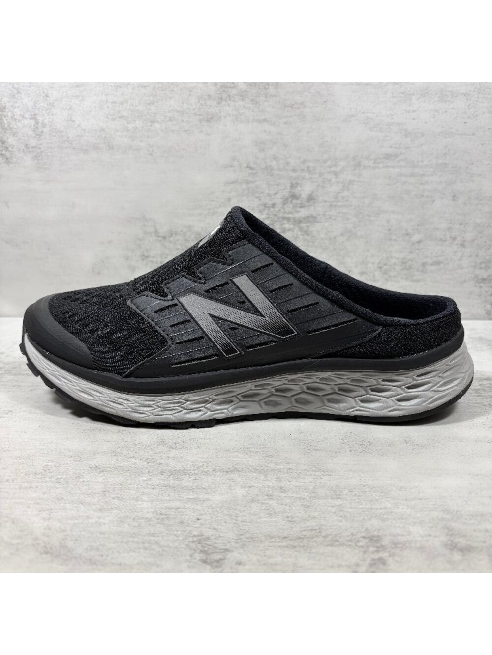 New Balance Fresh Foam 900v1 Slip On Mule Sneakers - Men's Size 9 4E - Black